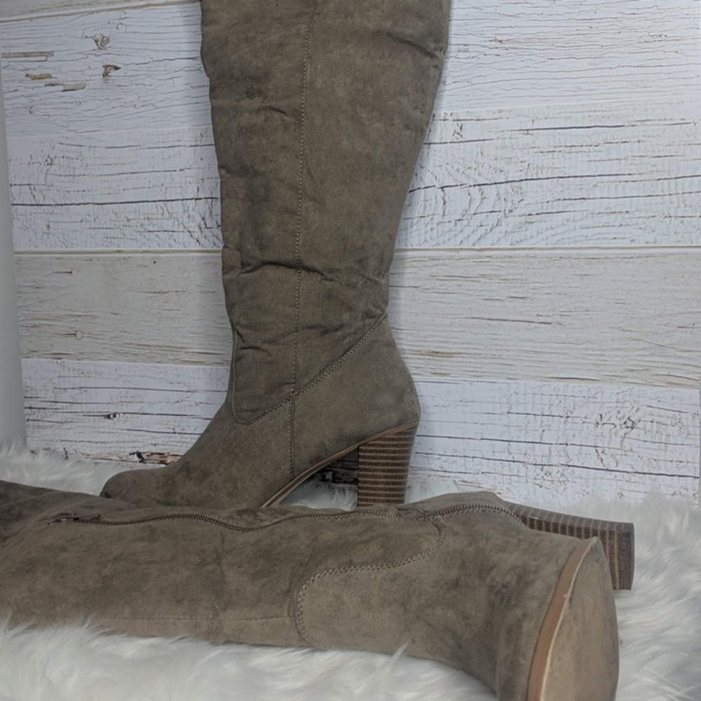 Over the knee boots